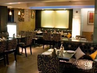 Sampoorna Hotel Mumbai Exterior photo
